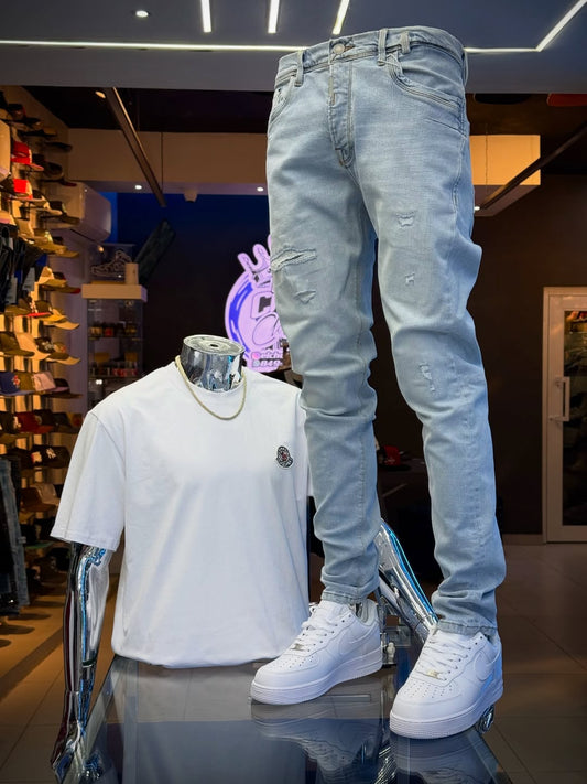 White ice outfit